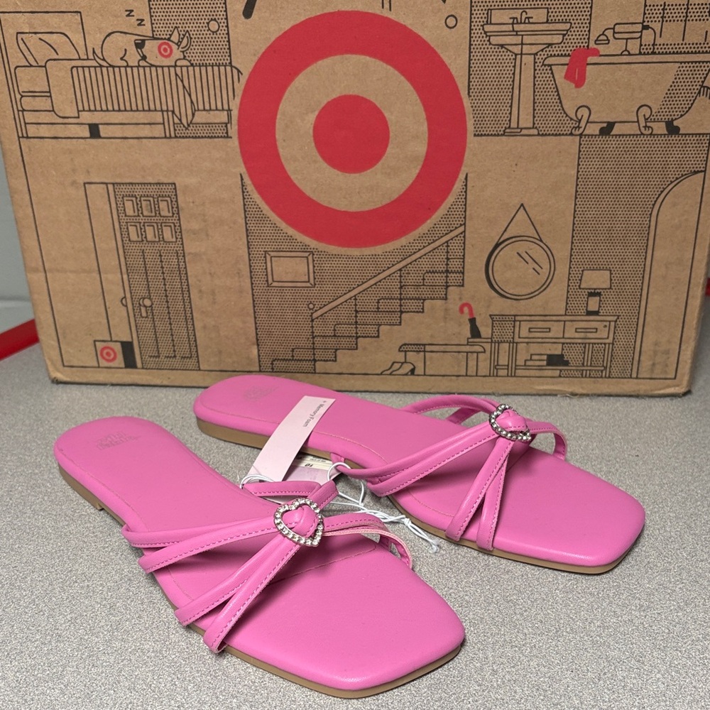 Wild Fable Pink Heart Sandals NWT